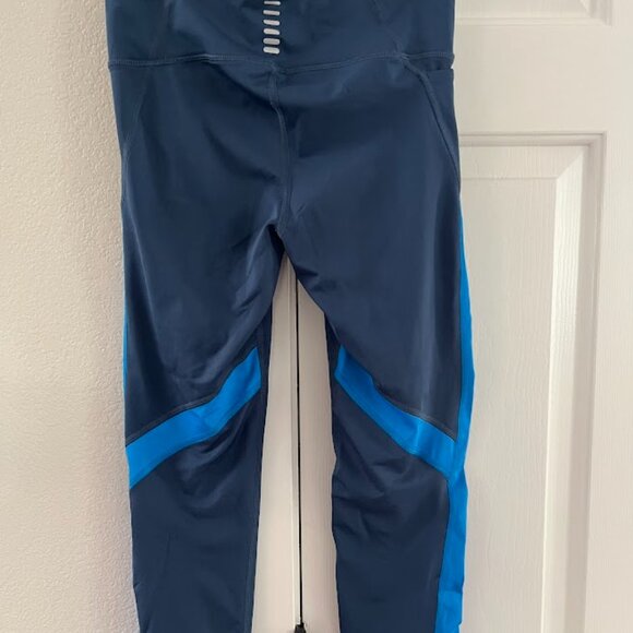 Under Armour Leggings - Picture 2 of 3